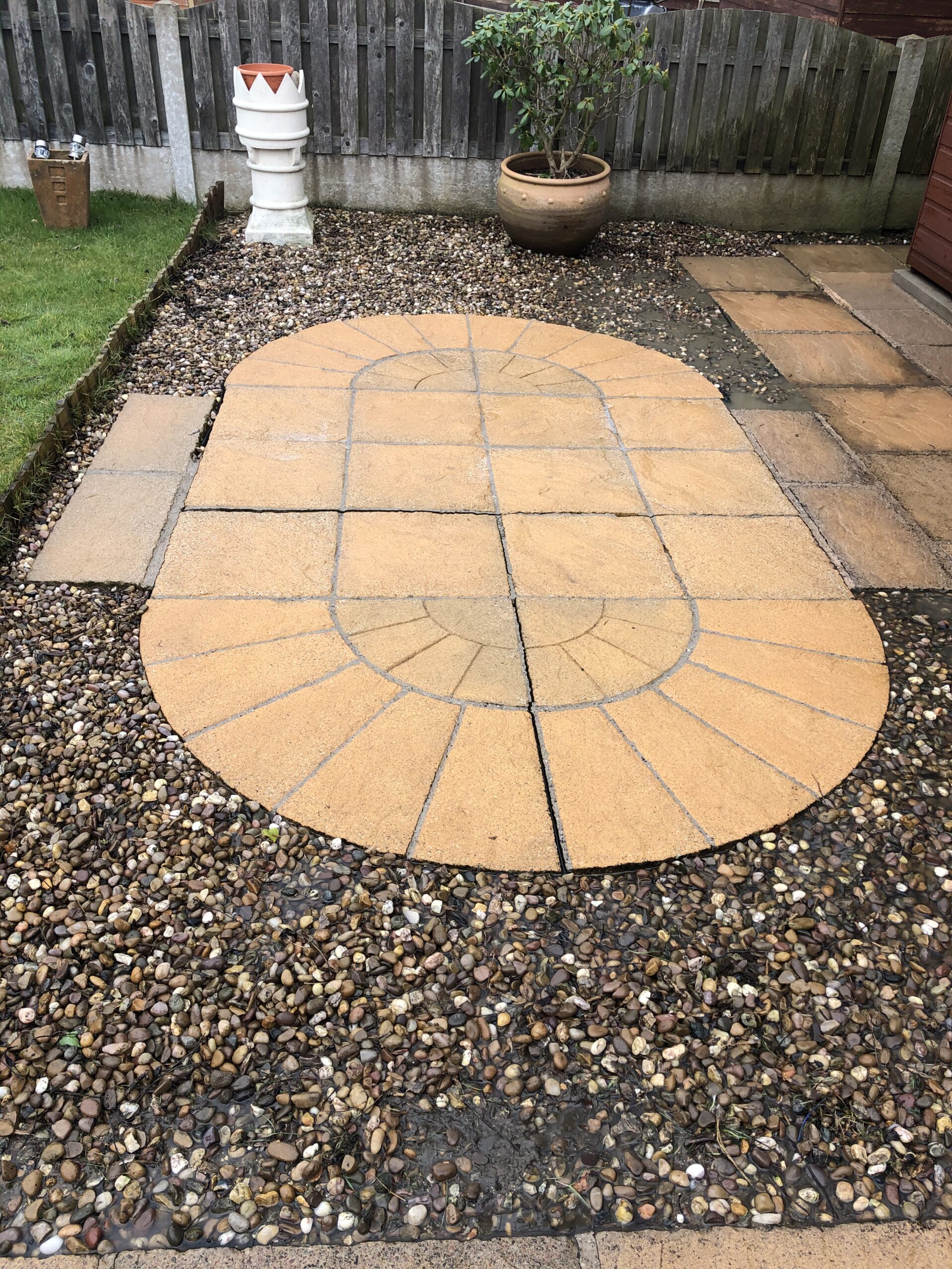 Patterned patio restoration after cleaning