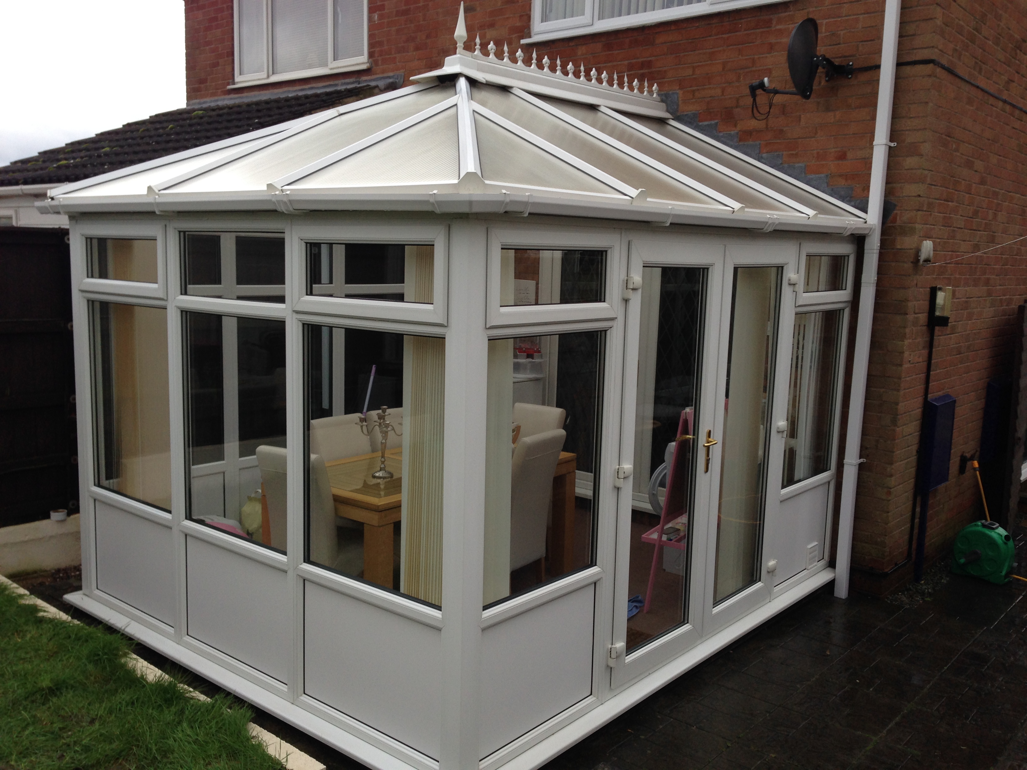 Conservatory cleaning in Chesterfield