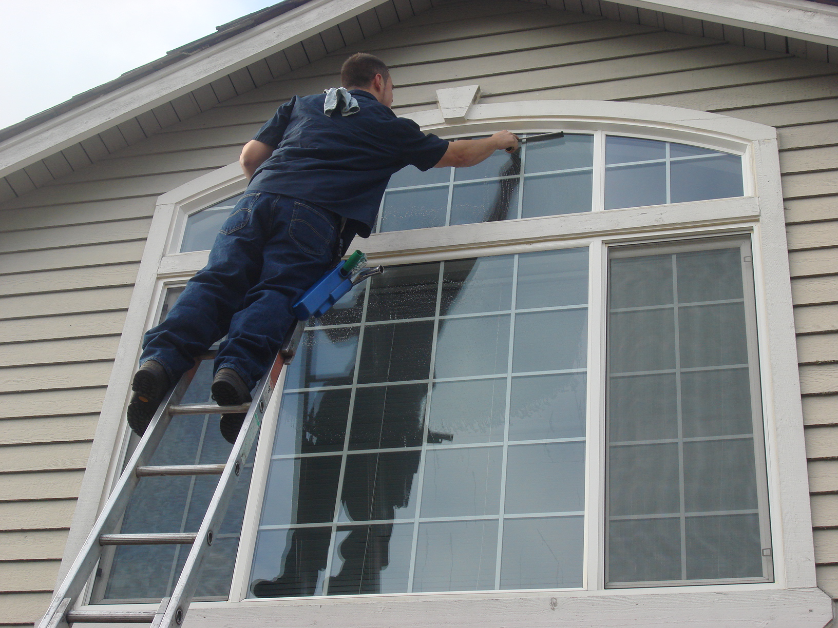 Gutters, fascias and uPVC